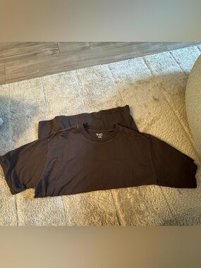 WAO Crewneck T-Shirt